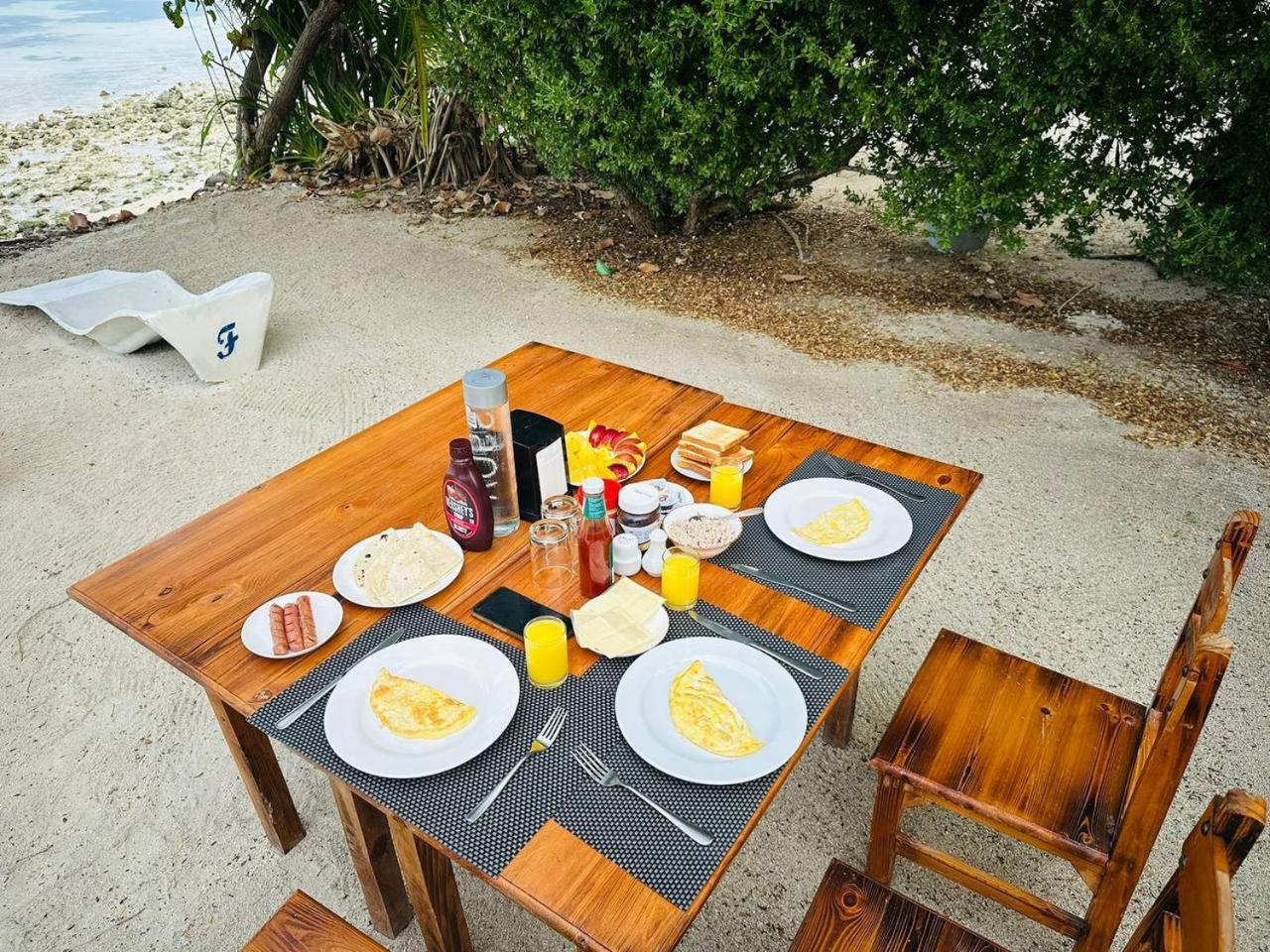 The Sunset Villa Dhiffushi Exterior foto